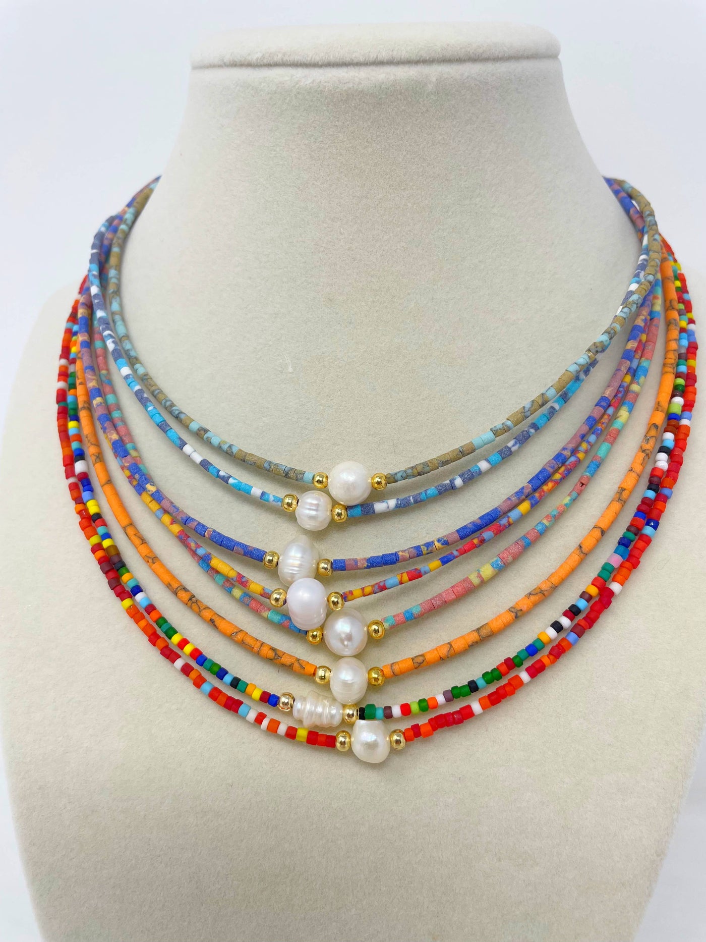 Seed Beads Pearl Necklace 