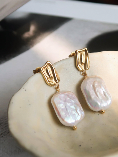 Charis Baroque Pearl Gold Earring Yellow Gold