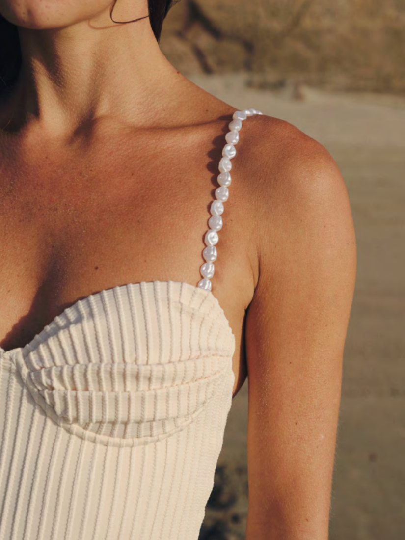 Mar One piece Shell Ivory