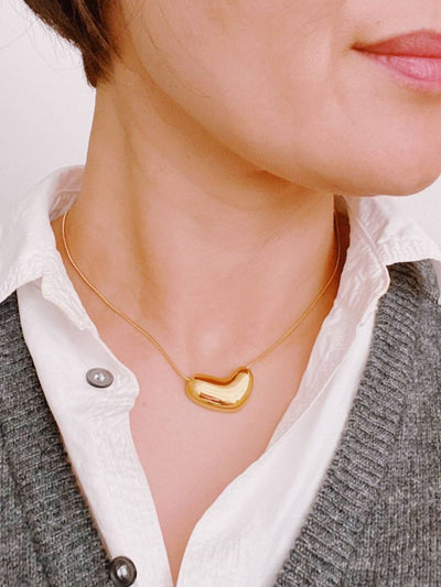 Bold Molten Heart Necklace: Gold