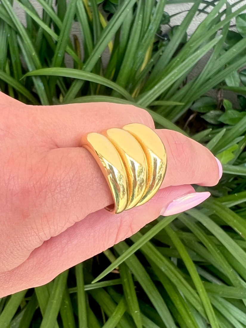 Lou Ring: Gold