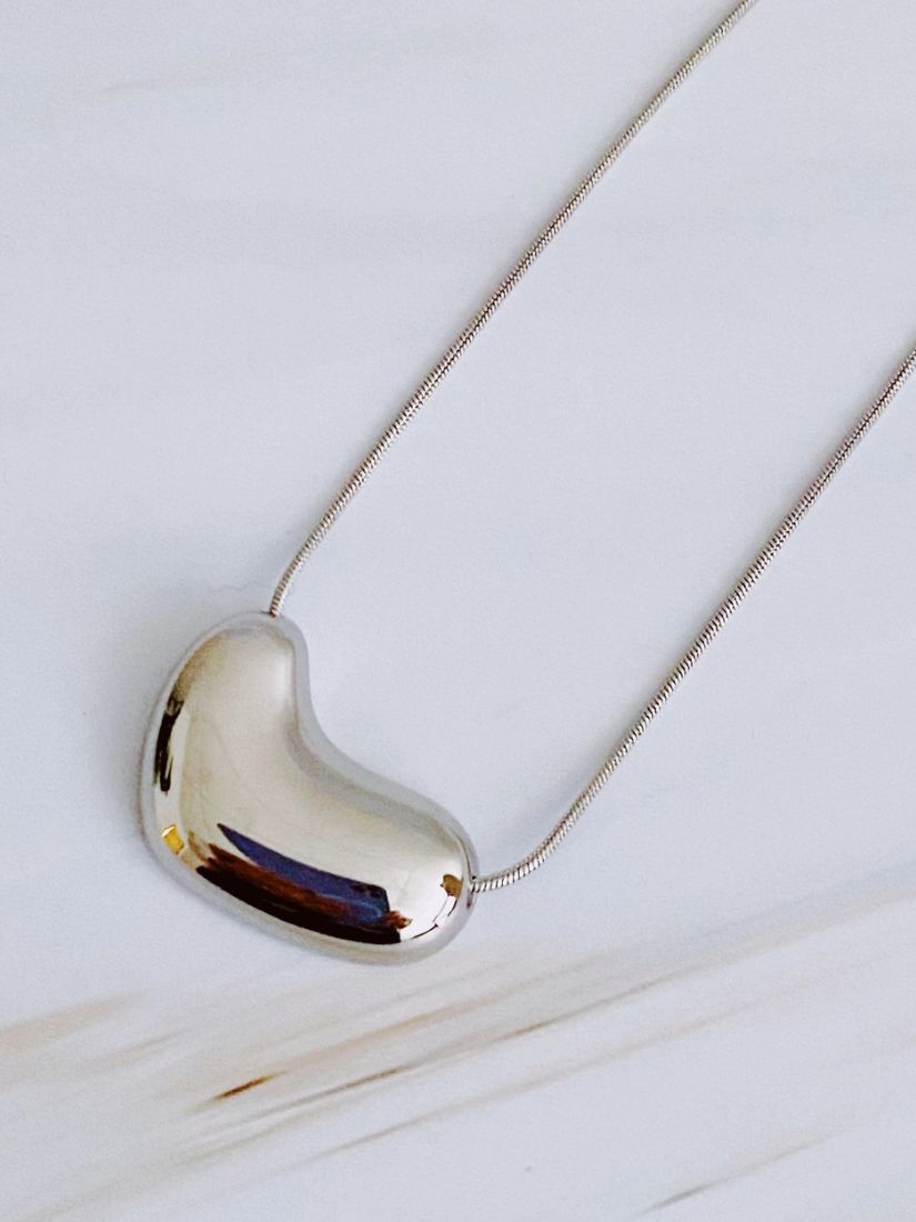 Bold Molten Heart Necklace: Silver