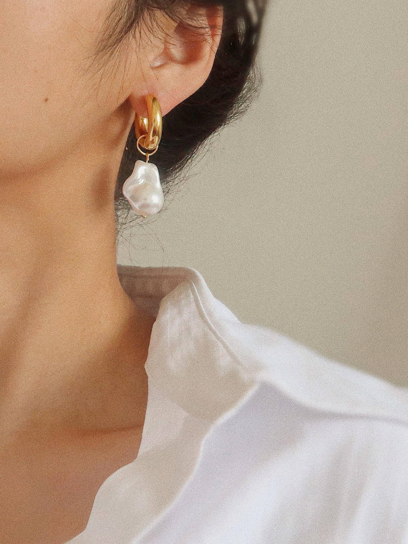 Oceana Large Pearl Earring Gold