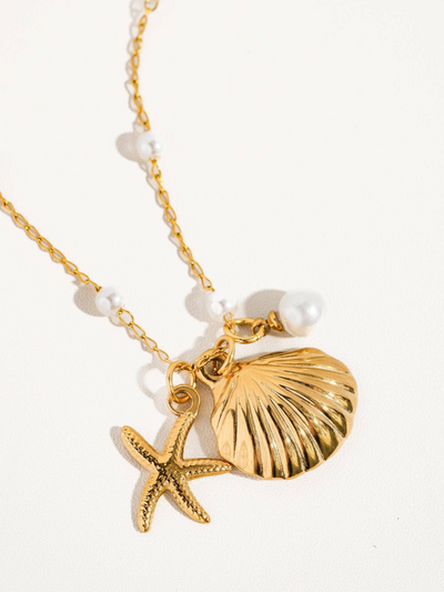 Capella 18K Gold Seashell & Sea Star Pearl Necklace: Yellow Gold